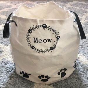 Cat toy bag